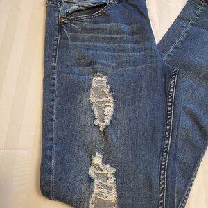 Warehouse One Mid Rise Women's Skinny Jean